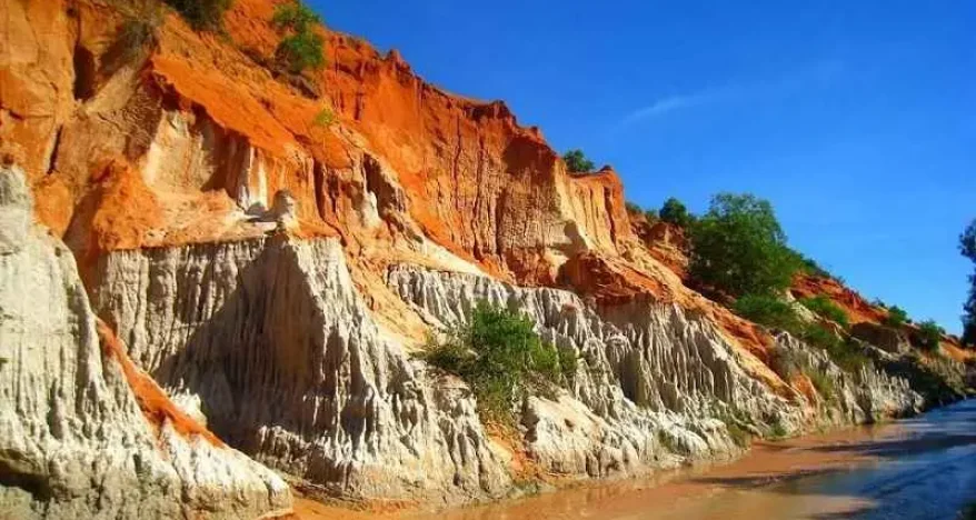 Phan Thiet - Mui Ne - Da Lat Tour 4 days 3 nights from Ho Chi Minh City thumbs 1
